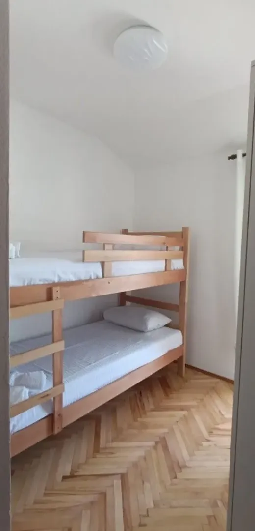 Rent, two bedroom apartment, 52m², Velji Vinogradi, Budva