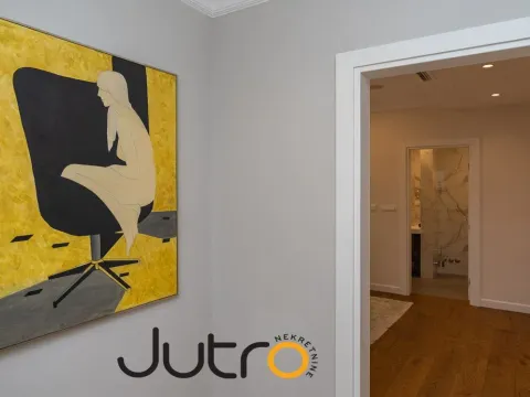 Prodaja, trosoban stan, 237m², Centar, Bar - image 20