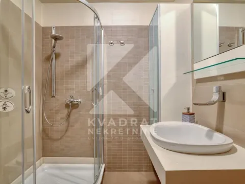 Rent, two bedroom apartment, 90m², Centar, Podgorica - image 26