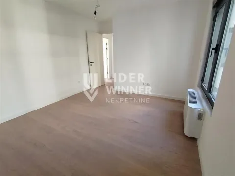 Prodaja, trosoban stan, 76m², Autokomanda, Voždovac Sve Podlokacije - image 3