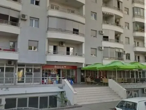 Prodaja, poslovni prostor, 80m², Pobrežje, Podgorica - image 7