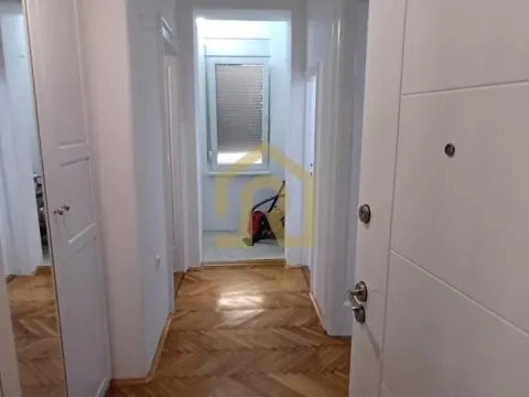 Izdavanje, dvosoban stan, 52m², Vračar Sve Podlokacije, Beograd - image 7