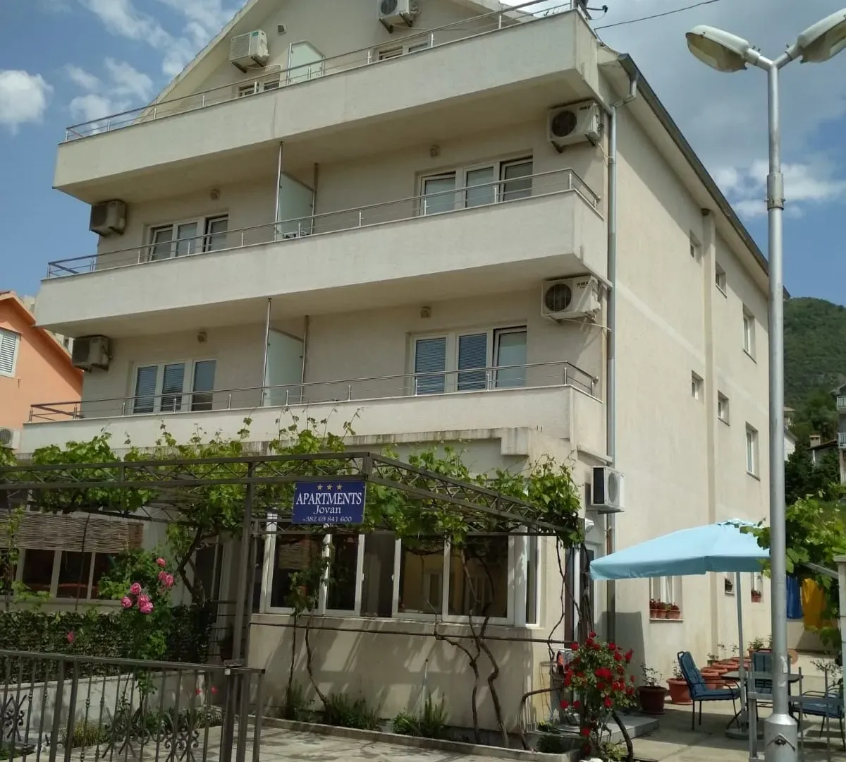 Prodaja, kuća, 200m², Tivat, Crna Gora