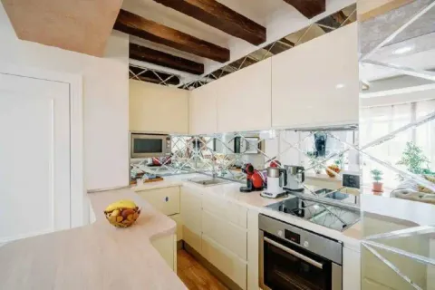 Sale, three bedroom apartment, 200m², Podkošljun, Budva - image 5