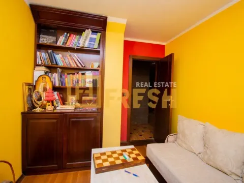 Prodaja, četvorosoban stan, 139m², Momišići, Podgorica - image 12