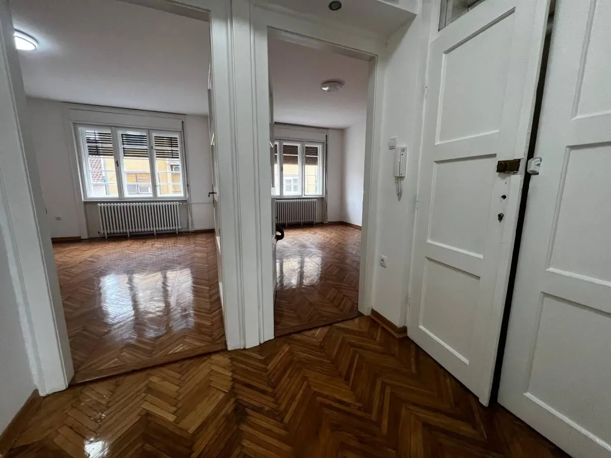 Rent, office space, 80m², Stari grad, Novi Sad