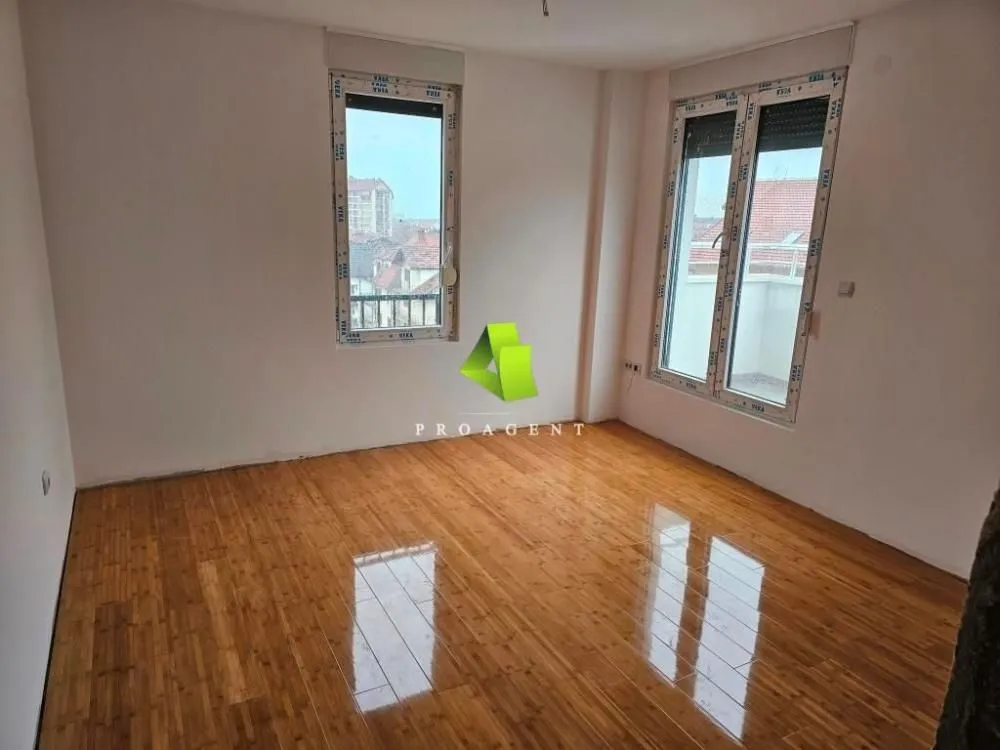 Prodaja, trosoban stan, 113m², Pantelej, Niš