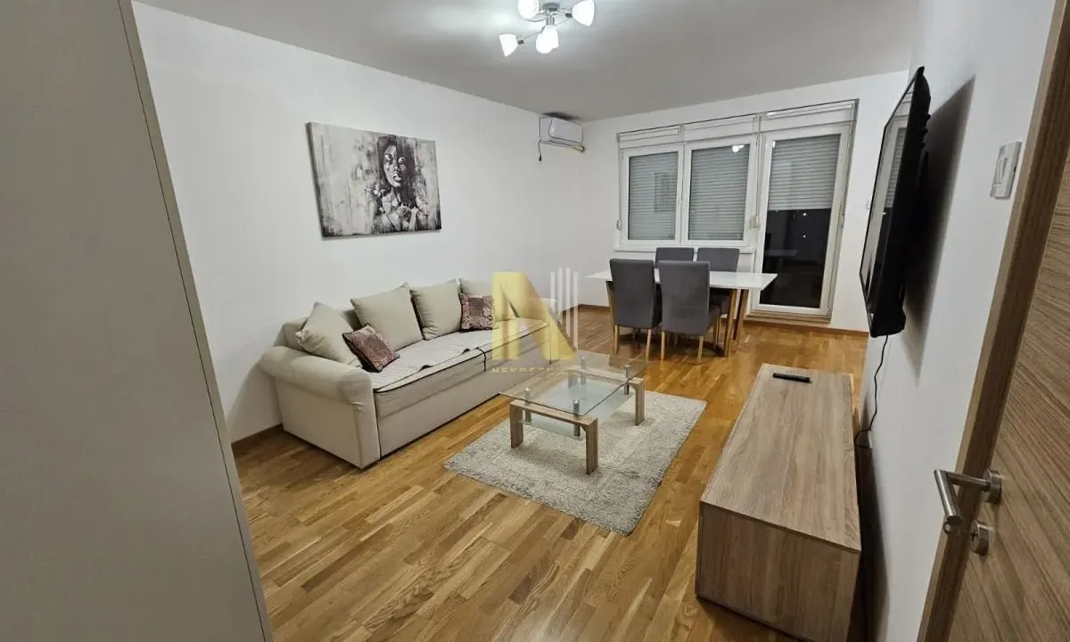 Izdavanje, dvosoban stan, 56m², Jugovićevo, Novi Sad Sve Podlokacije