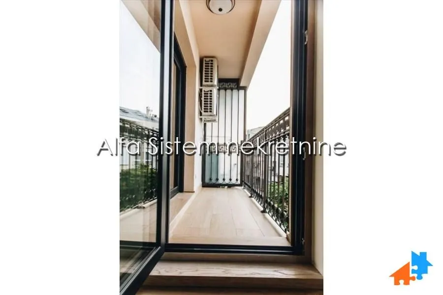 Izdavanje, trosoban stan, 68m², Crveni Krst, Beograd