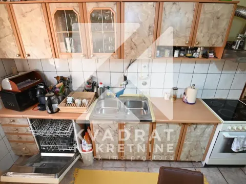 Sale, house, 300m², Zlatica, Podgorica - image 18