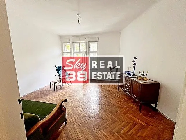 Sale, two bedroom apartment, 87m², Stari Grad, Beograd