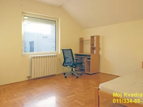 Prodaja, kuća, 143m², Uciteljsko Naselje, Zvezdara Sve Podlokacije - image 7