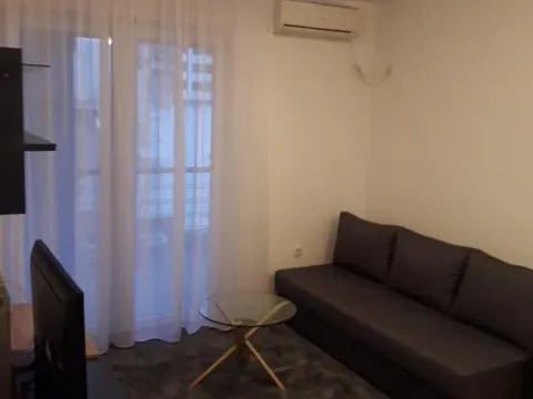 Izdavanje, jednosoban stan, 41m², Grbavica, Novi Sad Sve Podlokacije - image 5