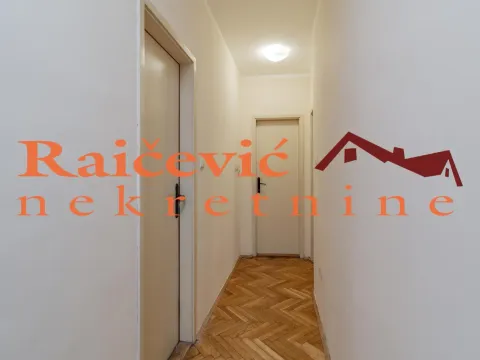 Sale, three bedroom apartment, 101m², Bogoslovija, Palilula Sve Podlokacije - image 12