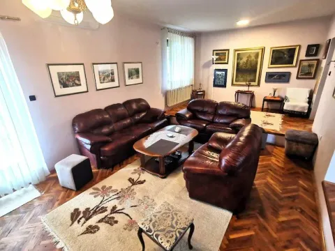 Rent, house, 160m², Masline, Podgorica - image 5