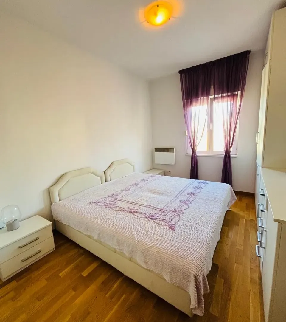 Rent, one bedroom apartment, 50m², City Kvart, Podgorica