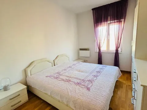 Izdavanje, jednosoban stan, 50m², City Kvart, Podgorica - image 5