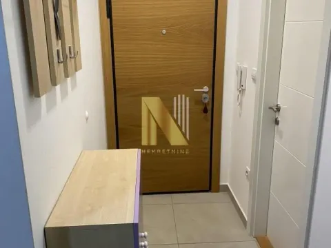 Izdavanje, dvosoban stan, 39m², Kej, Novi Sad Sve Podlokacije - image 3