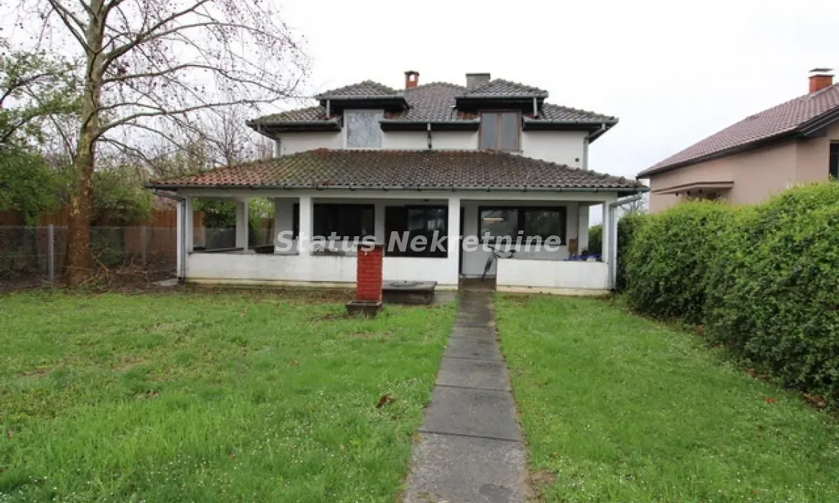 Sale, house, 330m², Čenej, Novi Sad Sve Podlokacije