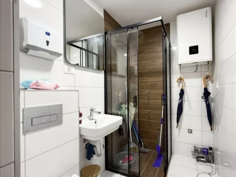 Prodaja, dvosoban stan, 52m², Tološka šuma, Podgorica - image 6