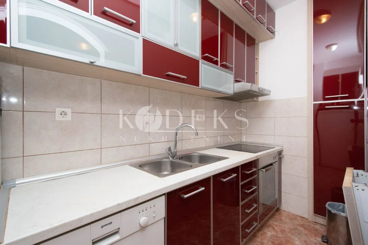 Rent, two bedroom apartment, 54m², Blok 9, Podgorica