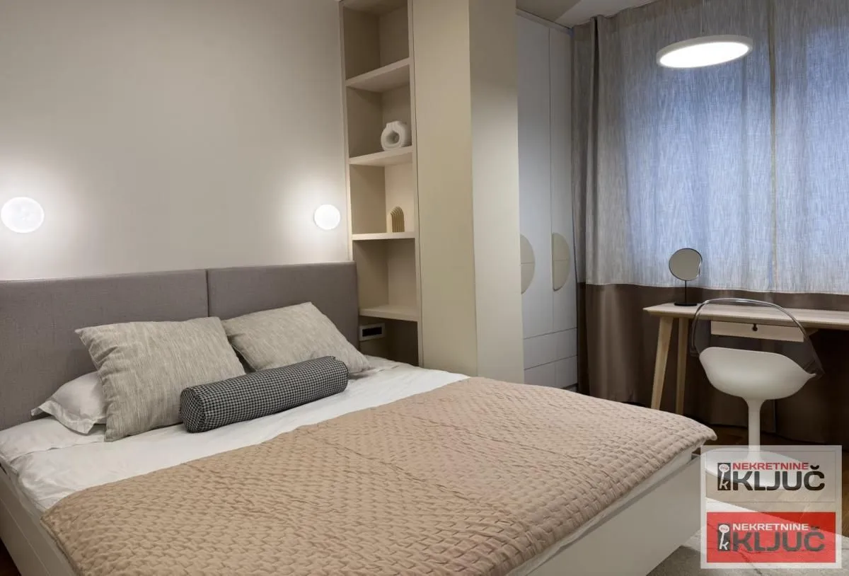 Izdavanje, dvosoban stan, 49m², Bulevar patrijarha Pavla, Novi Sad Sve Podlokacije