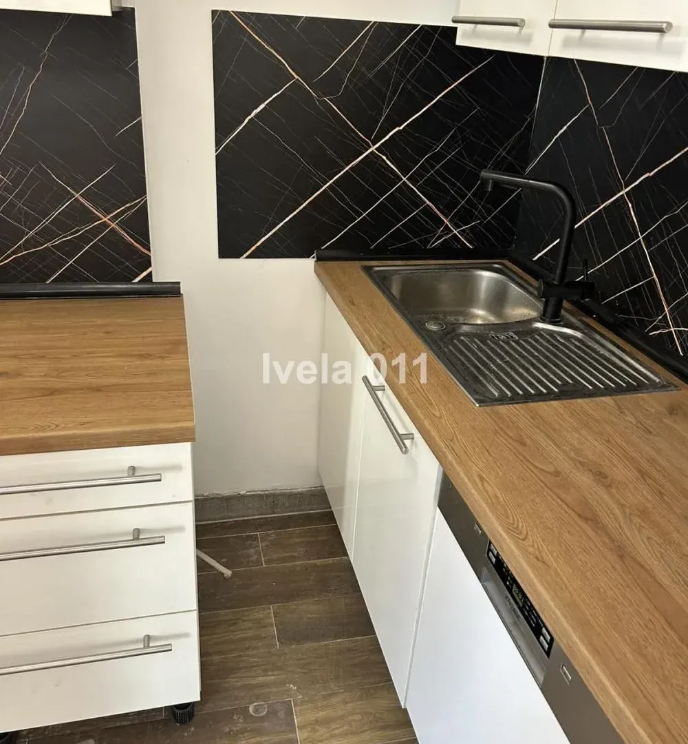 Sale, two bedroom apartment, 78m², Stari Grad, Beograd