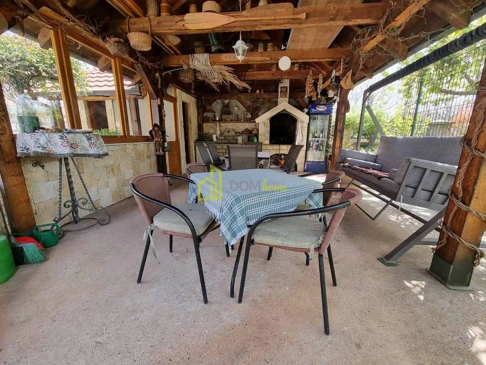 Izdavanje, kuća, 92m², Mareza, Podgorica