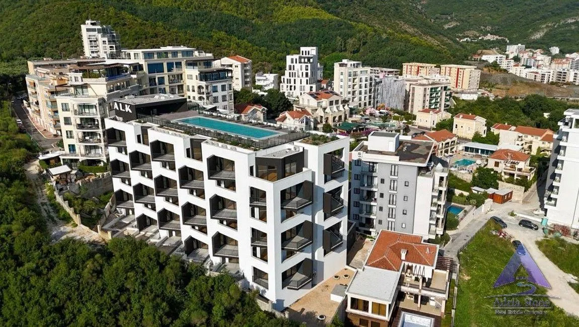 Sale, one bedroom apartment, 67m², Bečići, Budva