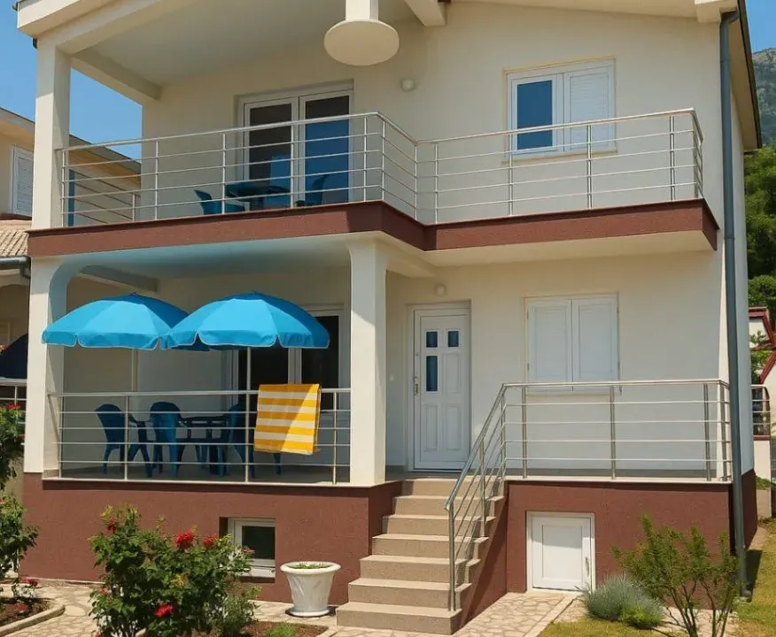 Prodaja, kuća, 176m², Sutomore, Bar