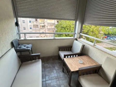 Izdavanje, dvosoban stan, 76m², Preko Morače, Podgorica - image 10