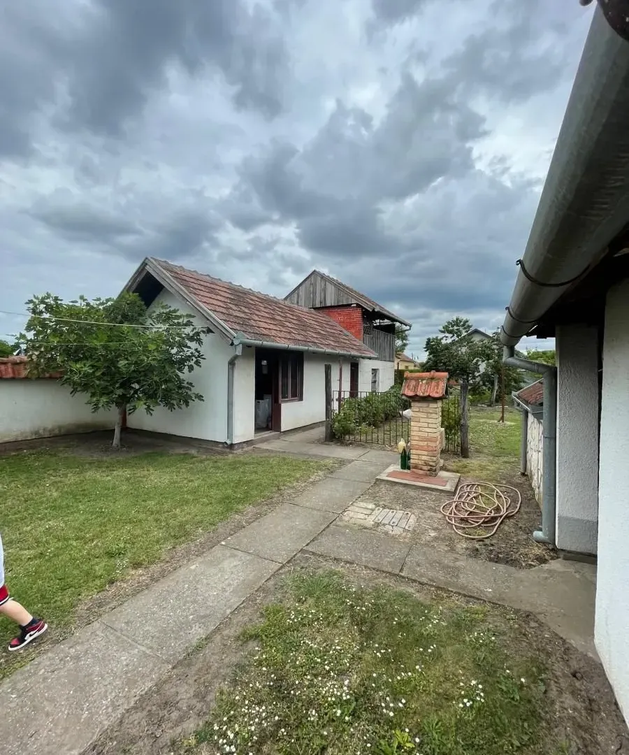 Sale, house, 250m², Žitište, Zrenjanin