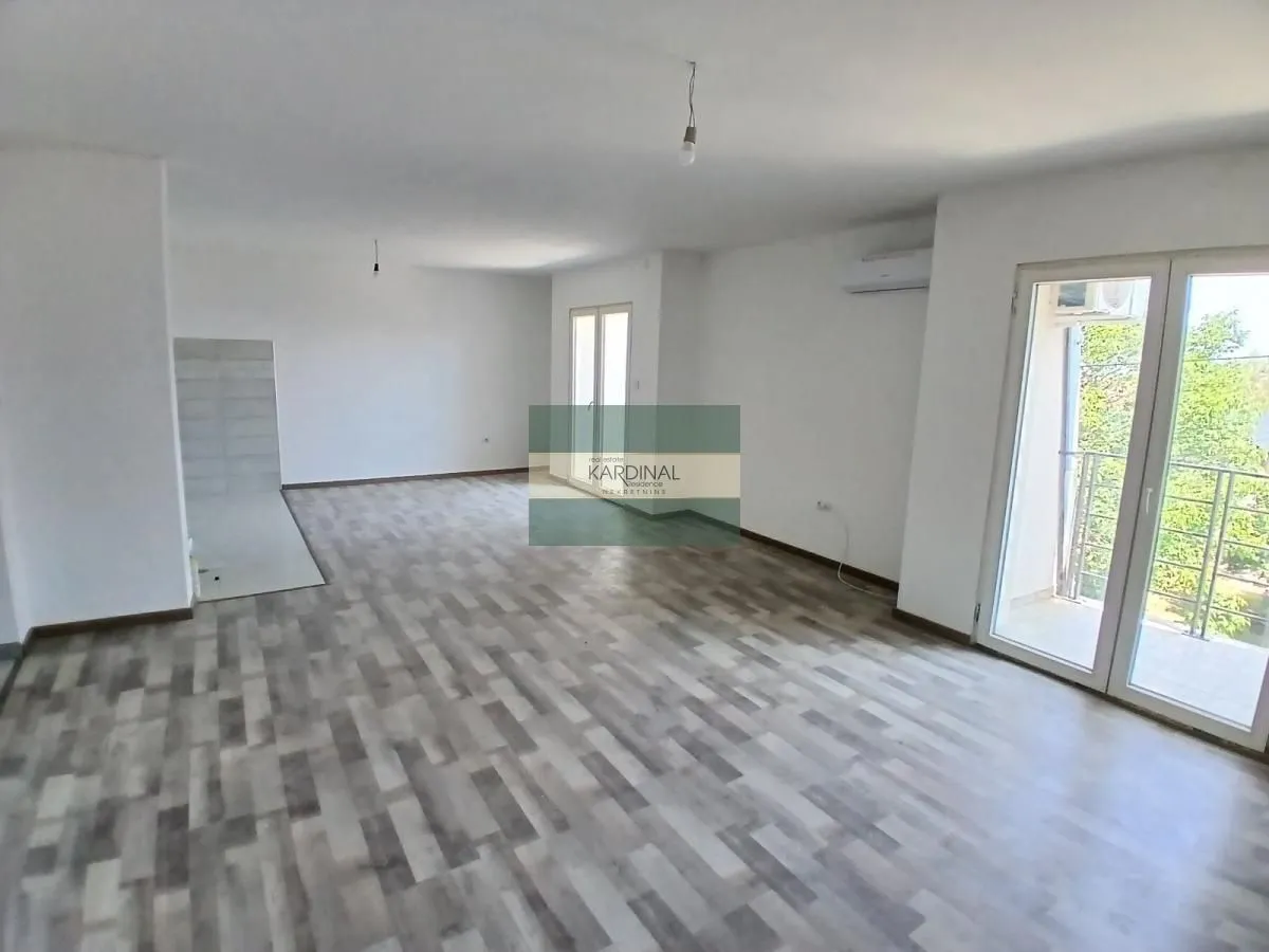 Prodaja, trosoban stan, 94m², Solaris, Jagodina