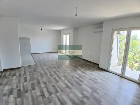Prodaja, trosoban stan, 94m², Solaris, Jagodina - image 23