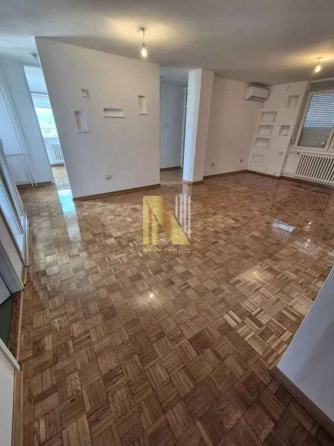 Prodaja, trosoban stan, 78m², Liman 4, Novi Sad Sve Podlokacije