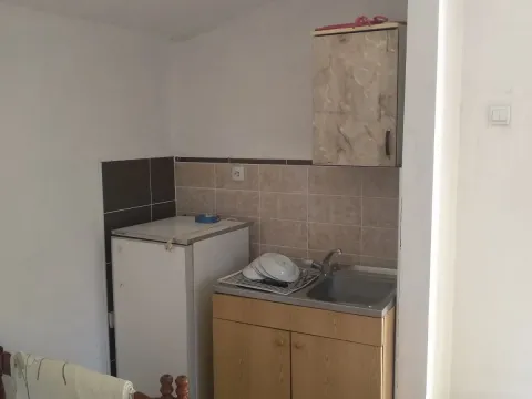 Sale, house, 100m², Bar, Crna Gora - image 2