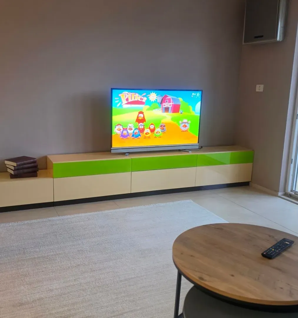 Izdavanje, dvosoban stan, 70m², City Kvart, Podgorica