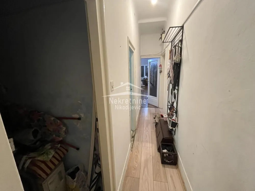 Prodaja, četvorosoban stan, 97m², Centar Sve Podlokacije, Beograd