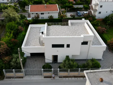Sale, house, 342m², Centar, Bar - image 6