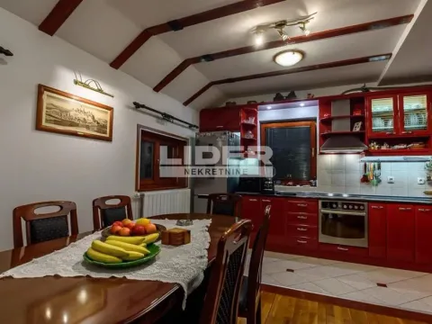 Sale, four bedroom apartment, 104m², Gundulićev Venac, Beograd - image 7
