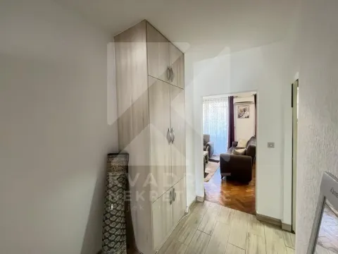 Rent, two bedroom apartment, 70m², Preko Morače, Podgorica - image 13