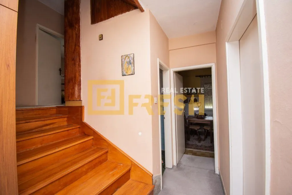Prodaja, kuća, 120m², Gornja Gorica, Podgorica