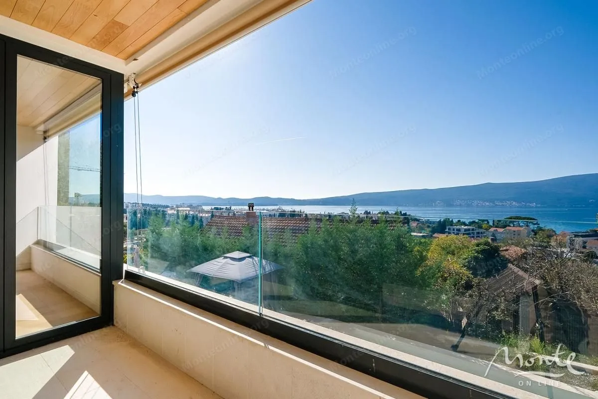Sale, two bedroom apartment, 100m², Donja Lastva, Tivat
