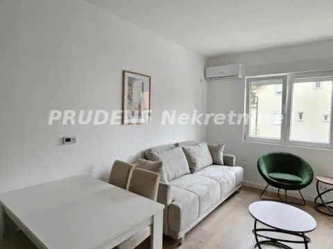 Rent, one bedroom apartment, 35m², Ledine, Beograd - image 4