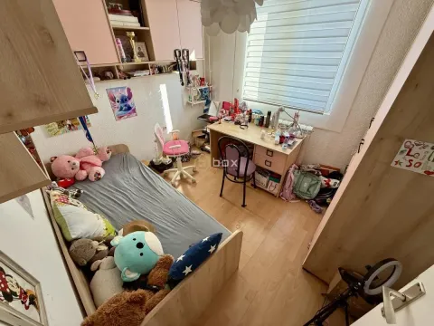 Prodaja, trosoban stan, 75m², Medijana, Niš - image 10