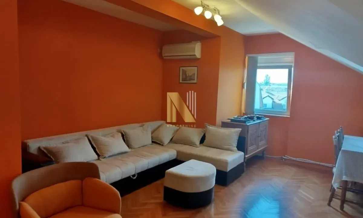 Prodaja, trosoban stan, 89m², Grbavica, Novi Sad Sve Podlokacije