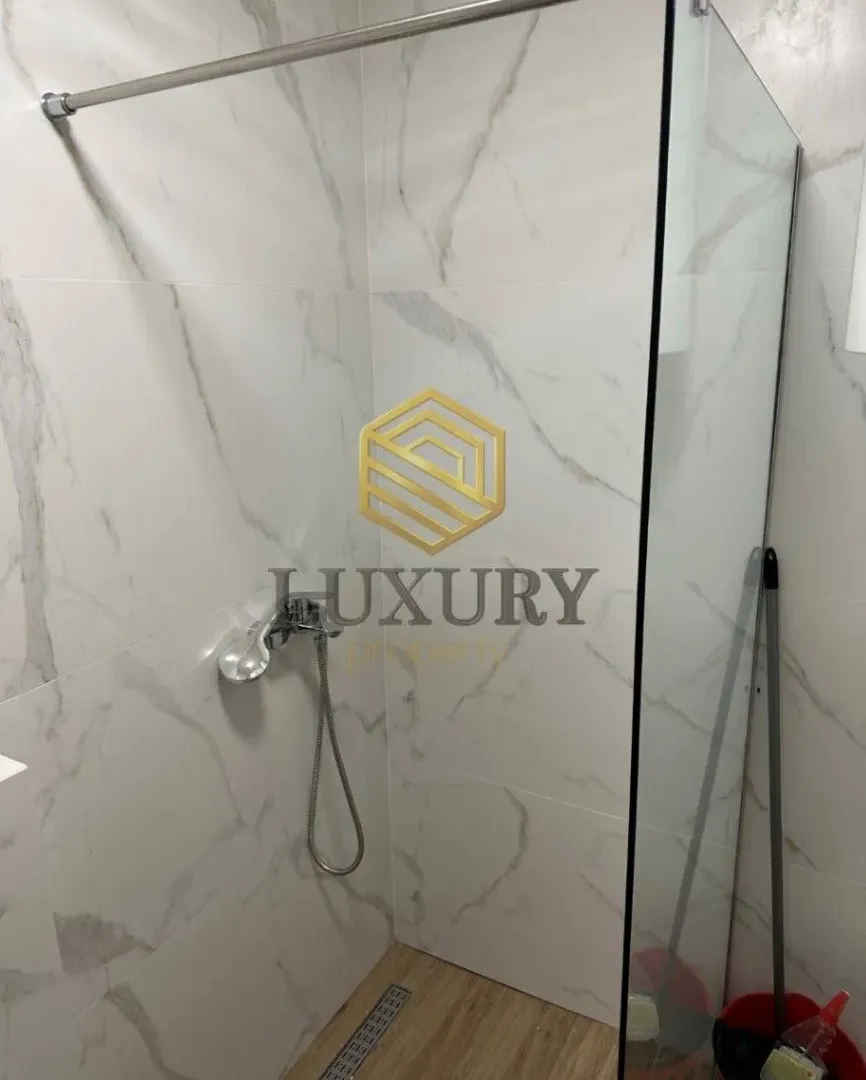 Izdavanje, jednosoban stan, 44m², Pobrežje, Podgorica