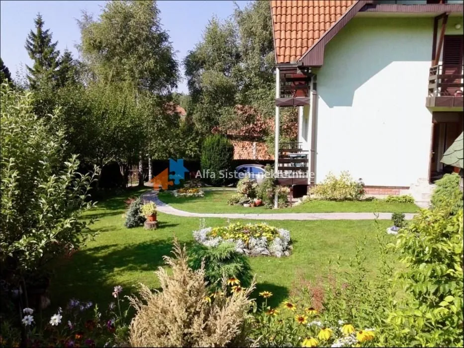 Prodaja, kuća, 230m², Palisad, Zlatibor