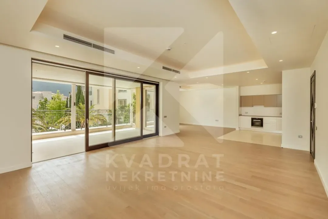 Sale, two bedroom apartment, 171m², Portonovi, Herceg Novi