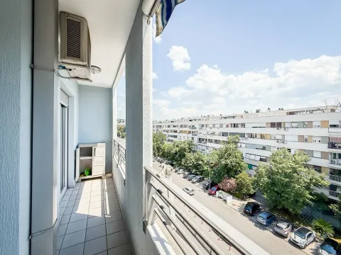 Izdavanje, dvosoban stan, 78m², Preko Morače, Podgorica - image 16